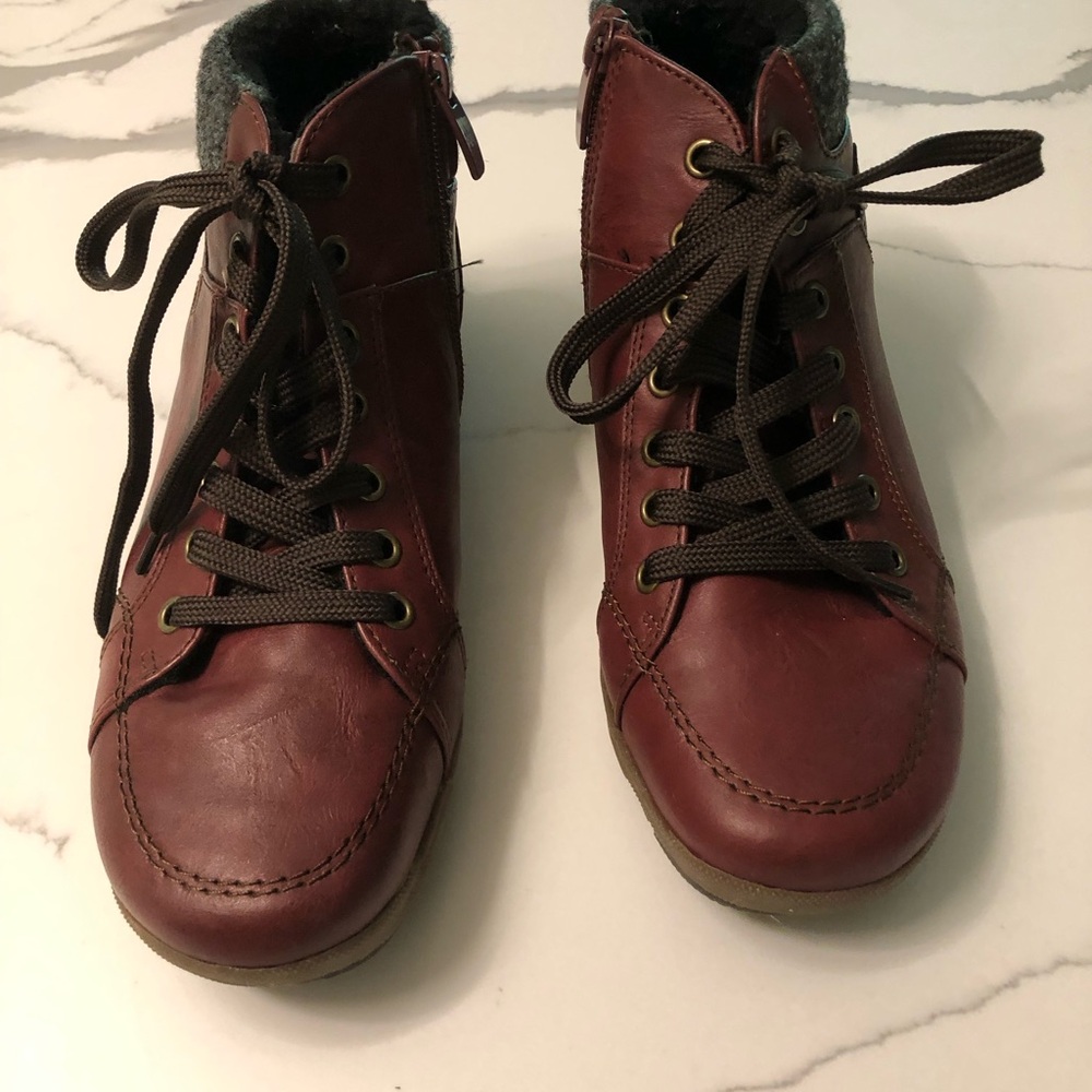 Sean Alan Taxi Landy Burgundy Lace Up Boots Size 9